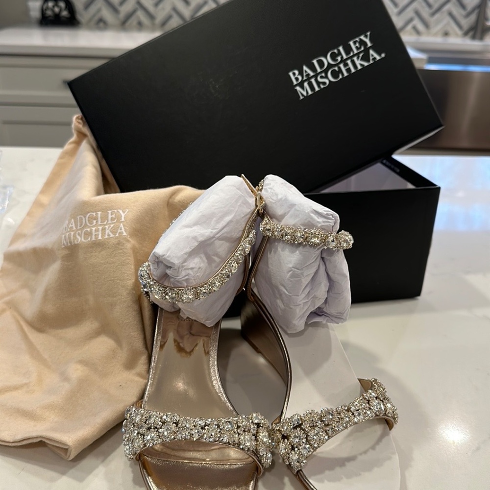 Badgely Mischa diamond studded sandals size 5 - Picture 5 of 5